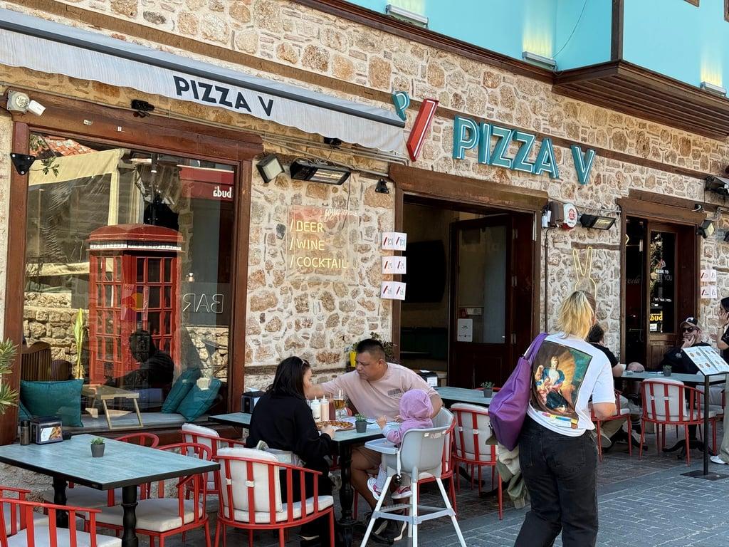 Pizza V Kaleiçi fotoğraf 6