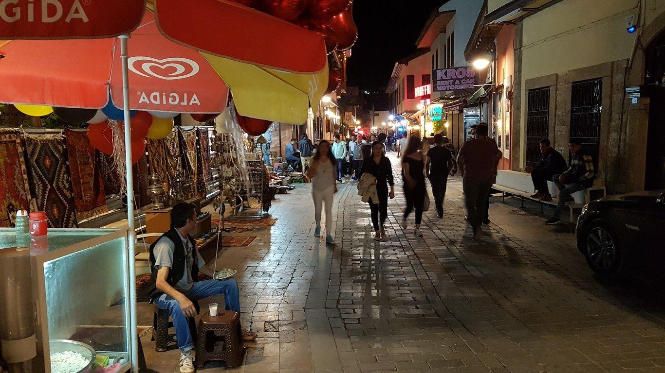 İsyan Meyhanesi fotoğraf 17