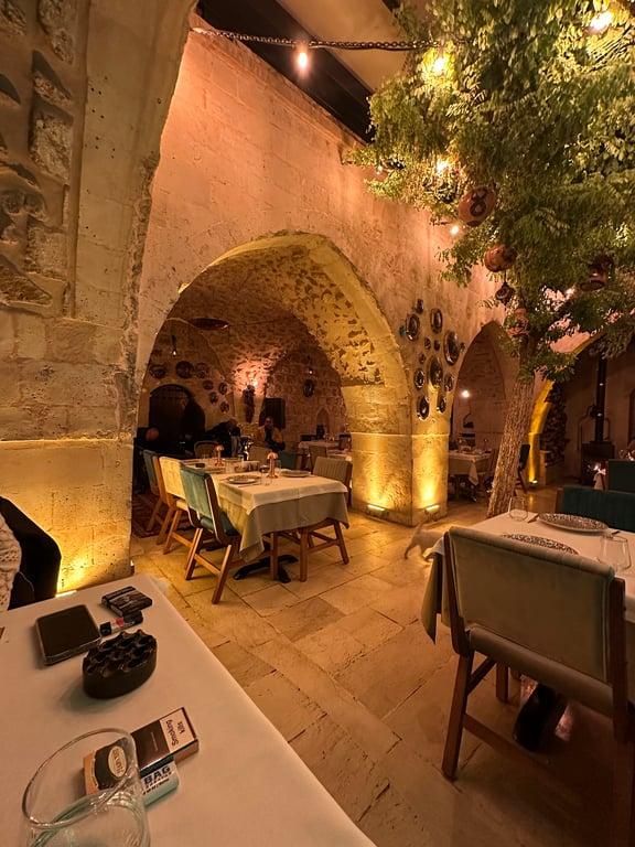 Hamdani Restaurant - Her Akşam Sıra Gecesi fotoğraf 3