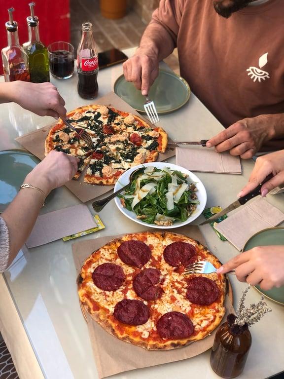 Pizzeria Pazza fotoğraf 11