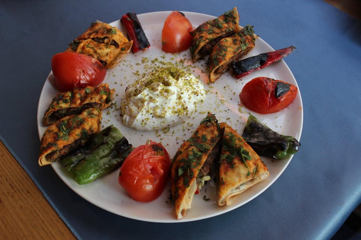 Kolcuoğlu Bomonti Ocakbaşı Kebap fotoğraf 4