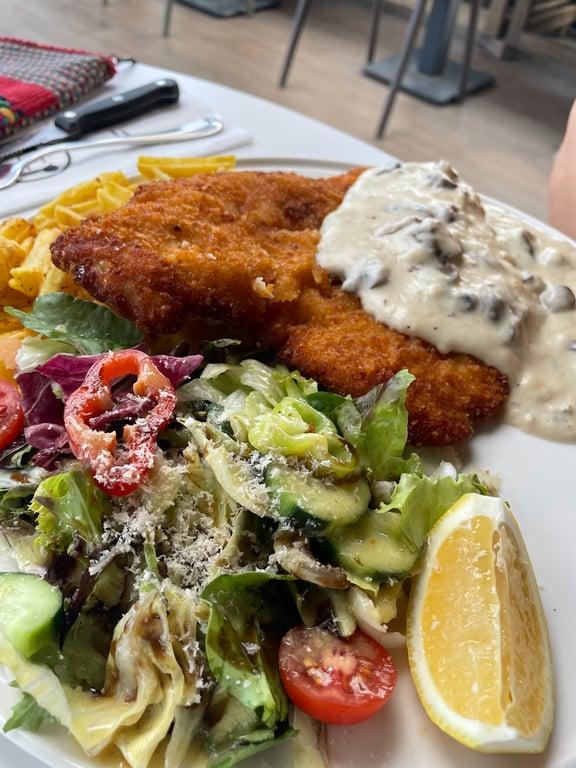 Shakespeare Coffee & Bistro (Liman) fotoğraf 13