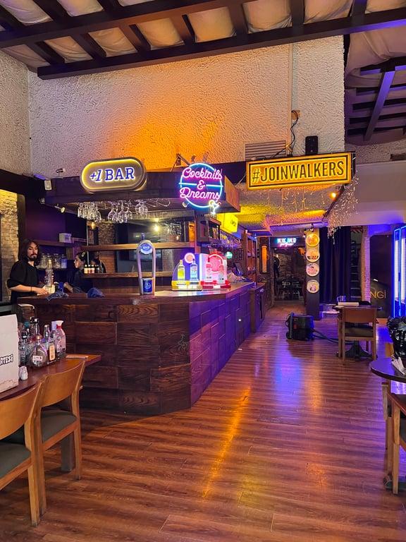 Kahverengi Cafe fotoğraf 3