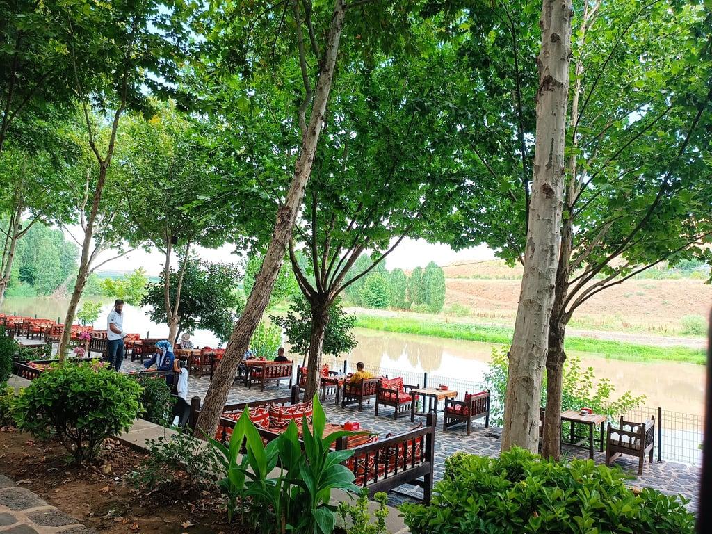 Acem Gölü Çay Bahçesi Restorant