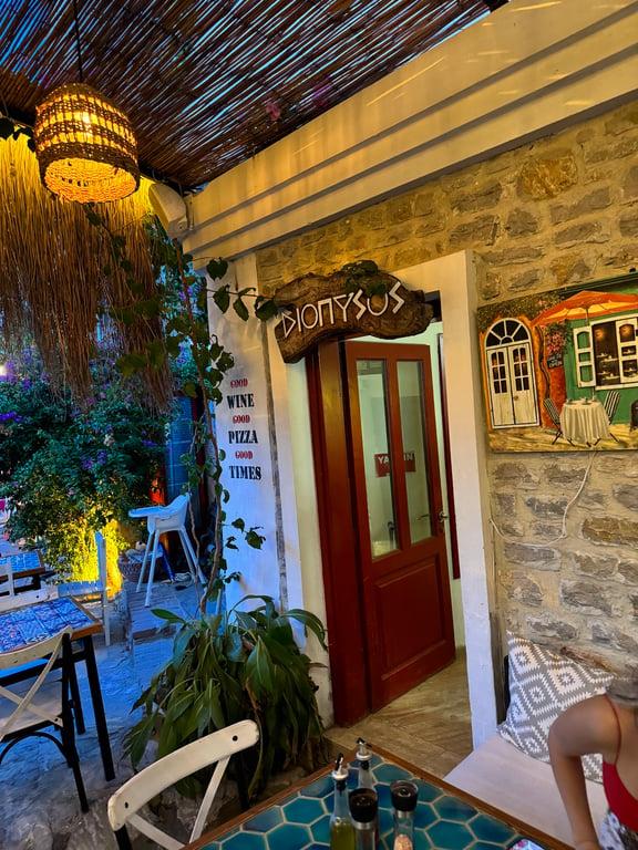 Pizza Dionysos fotoğraf 10