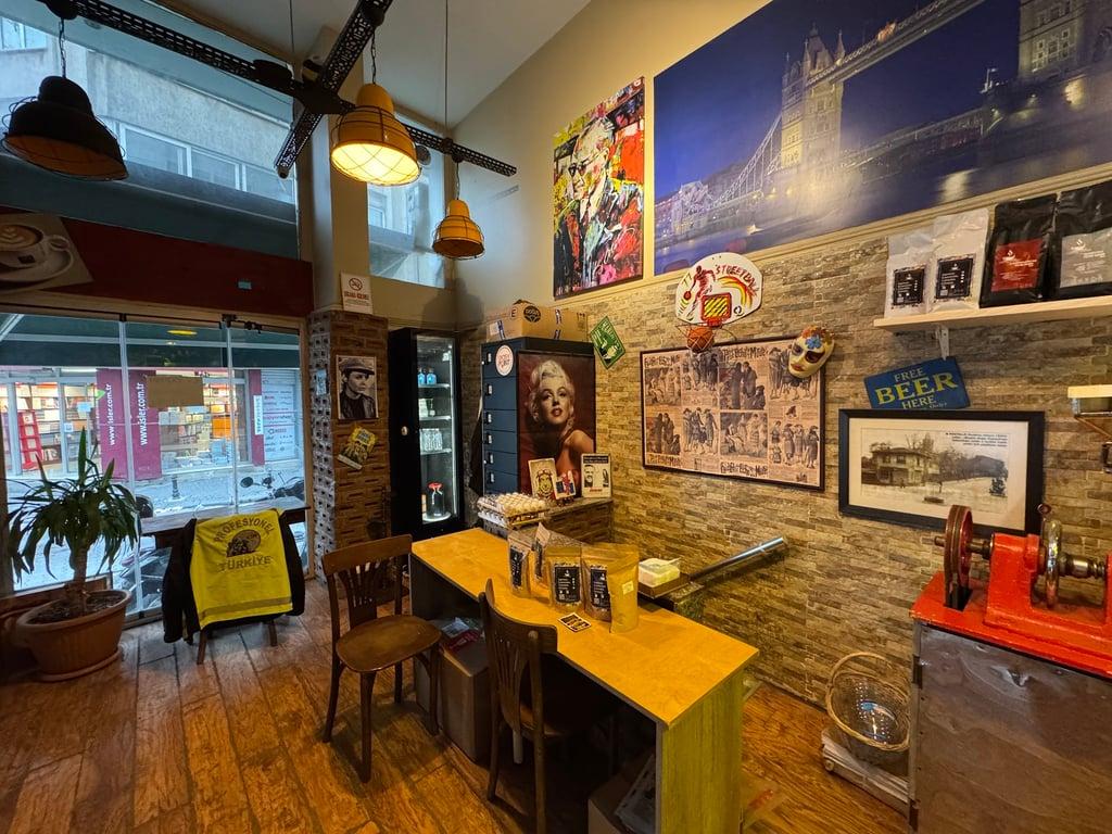 Cafe Cambridge fotoğraf 6