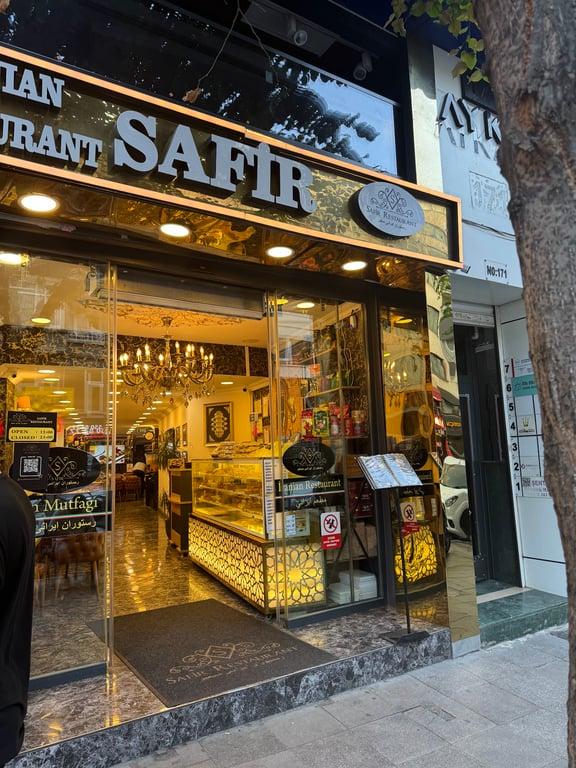 Safír Iranian Restaurant fotoğraf 5