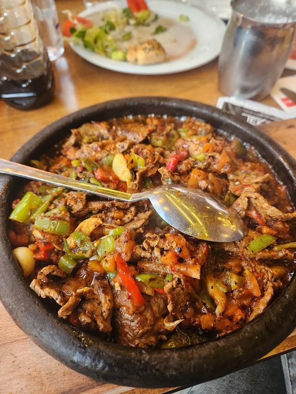 Zeki Usta Kebap Mersin Şubesi fotoğraf 4