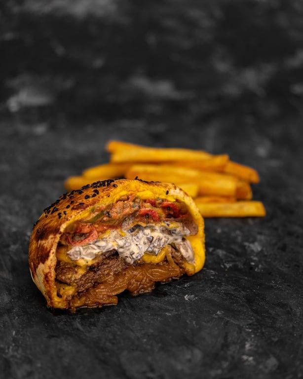 CALZONE BURGER fotoğraf 18