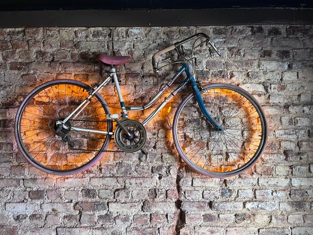 Hiç Pub Kadıköy fotoğraf 3