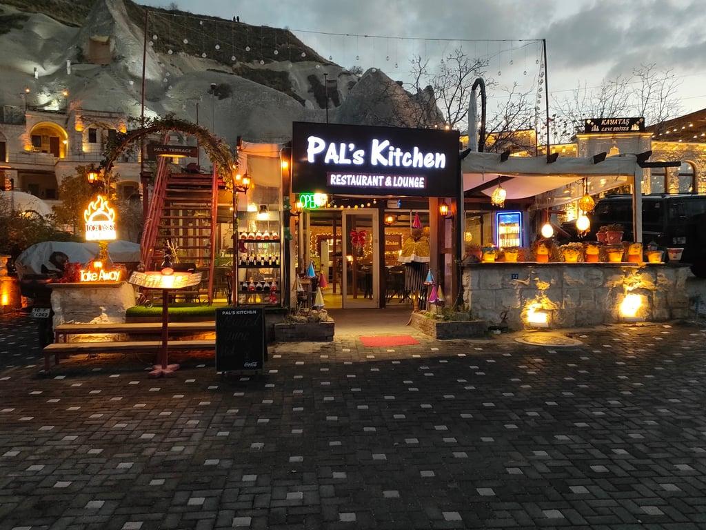 Pal’s Kitchen fotoğraf 8