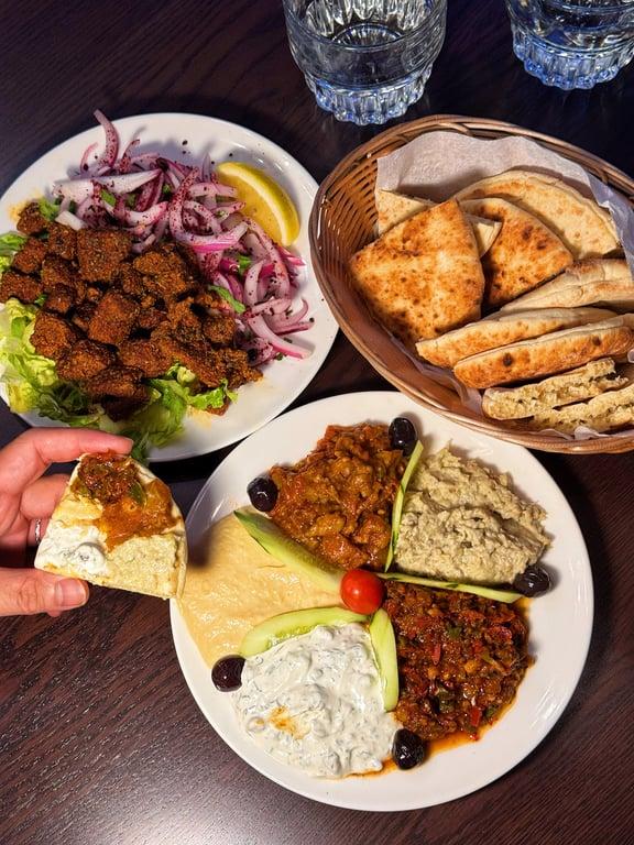 Akdeniz Mediterranean Cuisine fotoğraf 8