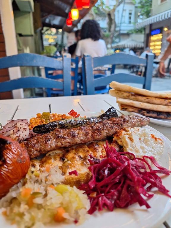 Kuzguncuk Sokak Lezzetleri fotoğraf 5