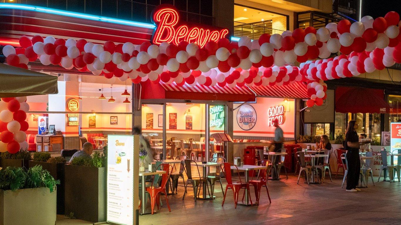 Beeves Burger & Steakhouse fotoğraf 4