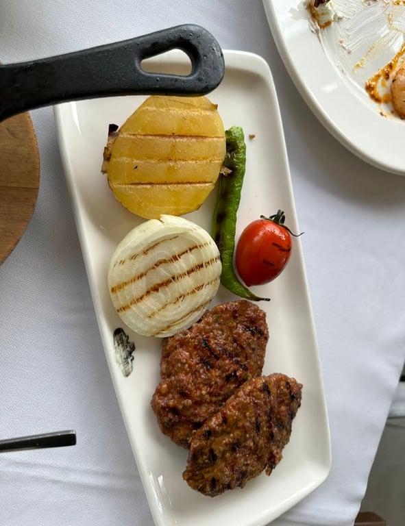Müzeyyen Restaurant fotoğraf 10