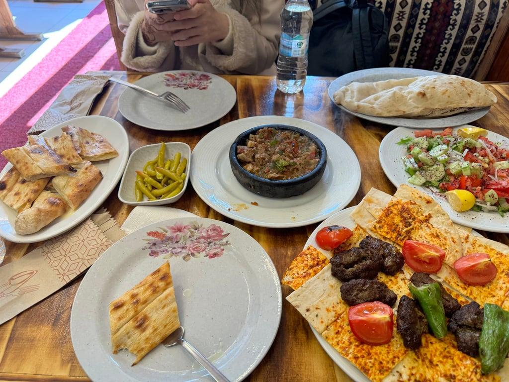 ÖZ BEREKET KEBAP İSKENDER TESTİ KEBAPI fotoğraf 4