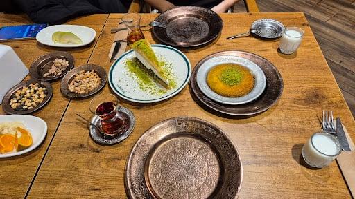 Beyzade Künefe & Kahvaltı Karaköy fotoğraf 10