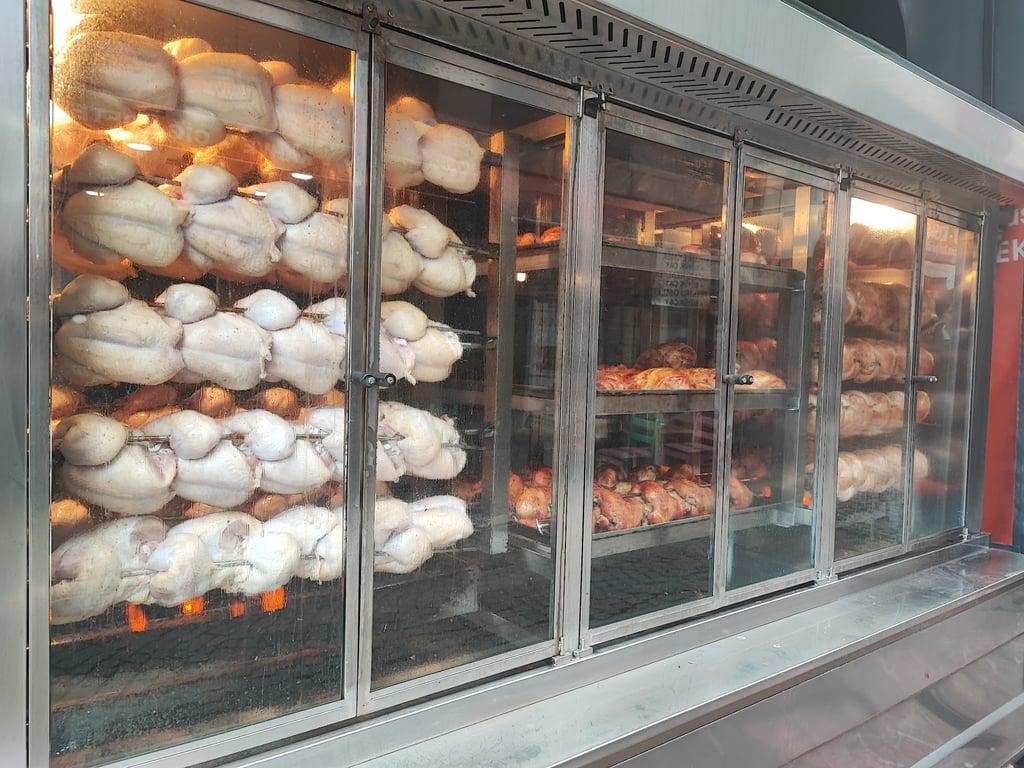 Tavuks
