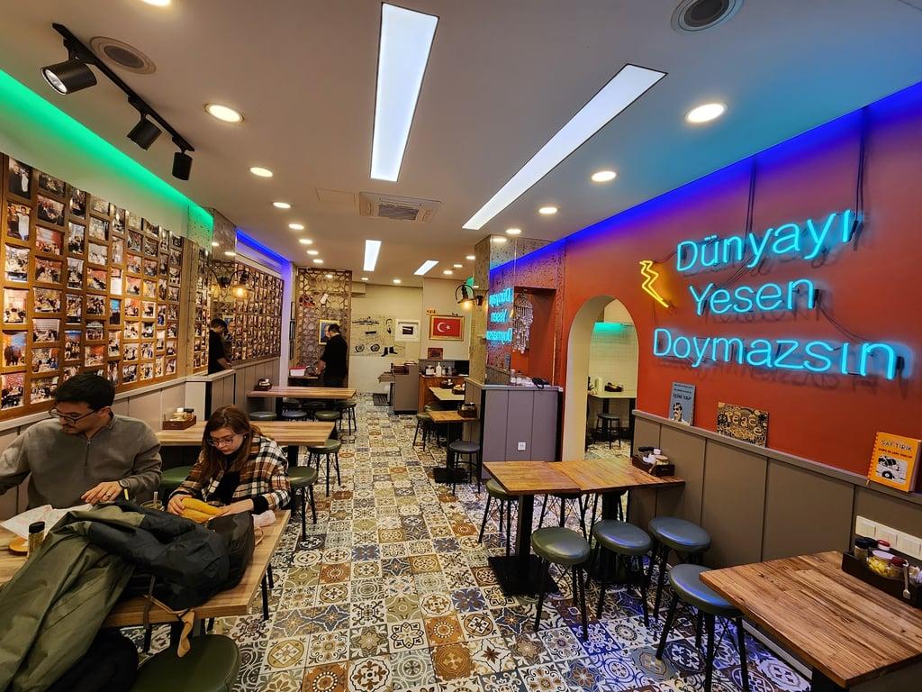 Meşhur Selahattin Usta Kokoreç Uykuluk fotoğraf 1