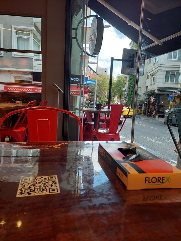 Kozmo Fried Chicken fotoğraf 3
