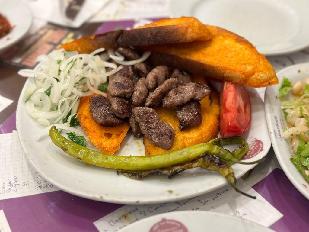 Ako Ahmet Usta Islama Köftecisi fotoğraf 20