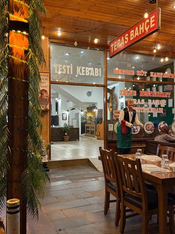 Zelve Restaurant & Teras Bahçe