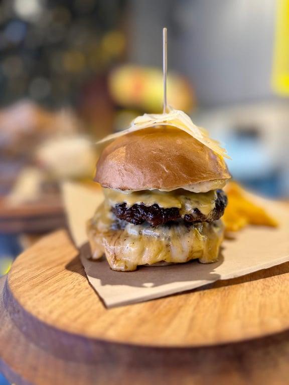 Bykush Sokak - BURGER , Coffee & Dessert | Kadıköy Moda Kahve & Cafe fotoğraf 6