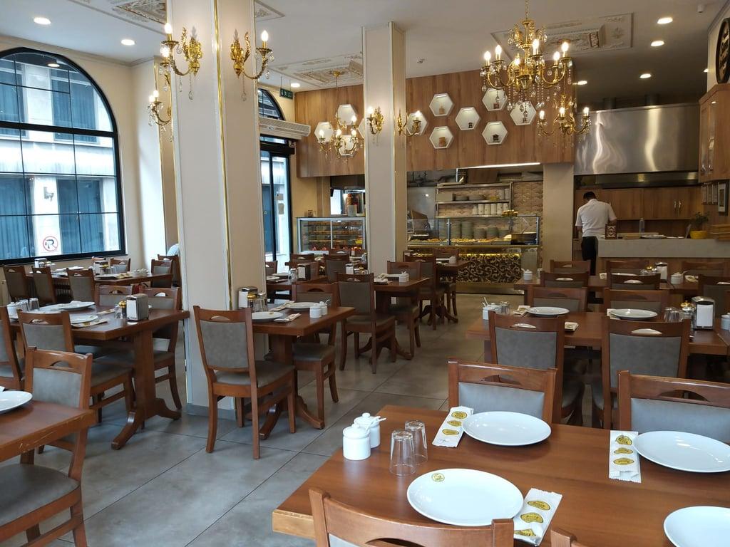 Tarihi Kadıköy Saray Lokantası fotoğraf 3