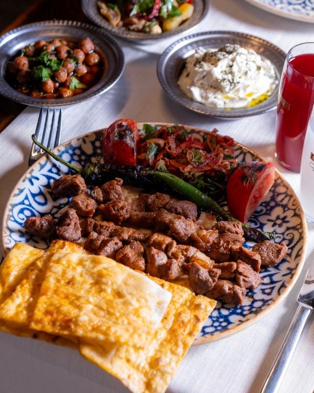 Tarihi Degustasyon Ocakbaşı fotoğraf 6