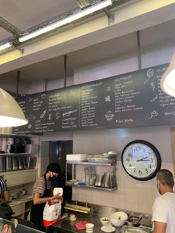 Karşıyaka Meze Evi