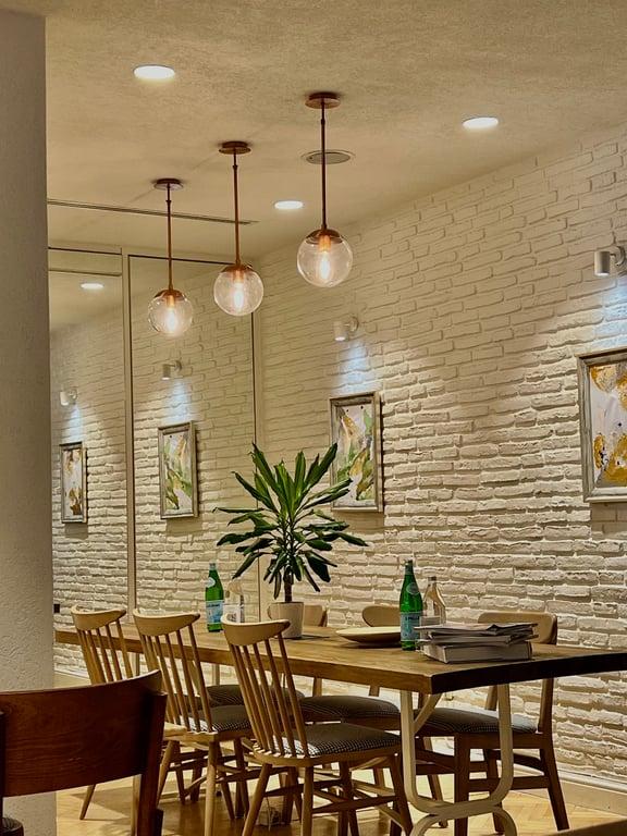 Manu Bakery & Eatery