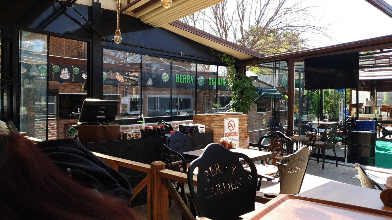 BERRY GARDEN CAFE & BISTRO fotoğraf 15