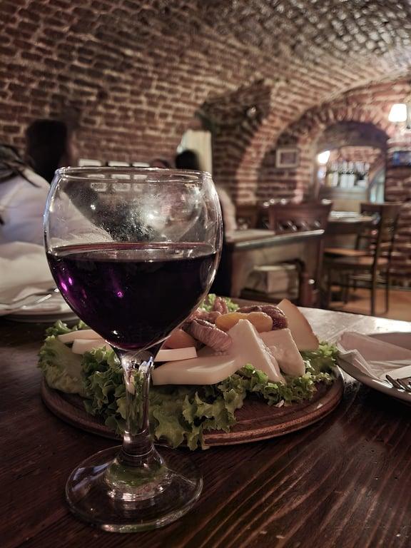 Hazzo Pulo Restaurant ve Şarap Evi fotoğraf 2