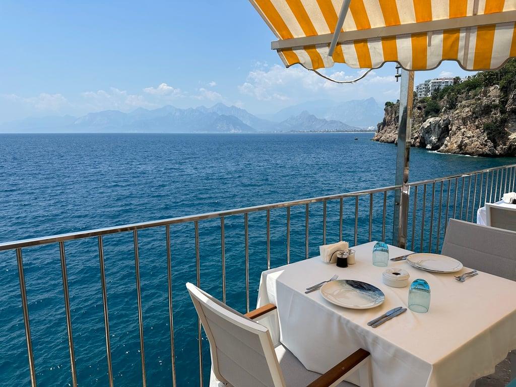 Arma Restaurant