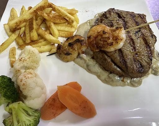 Cafe Corner Restaurant fotoğraf 3