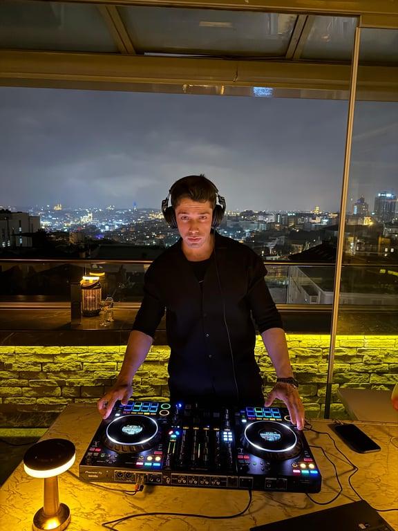 CEO Rooftop Restaurant & Bar fotoğraf 3