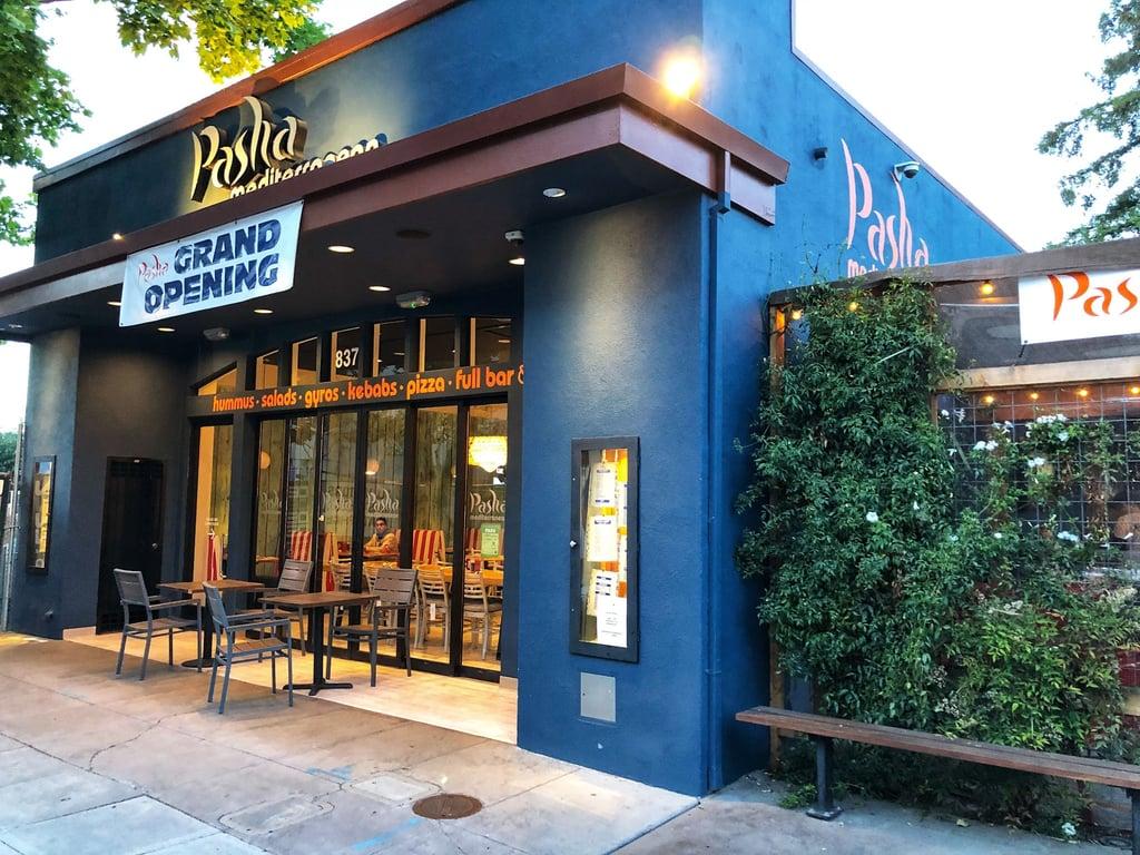 Pasha Mediterranean & Hookah Lounge fotoğraf 14
