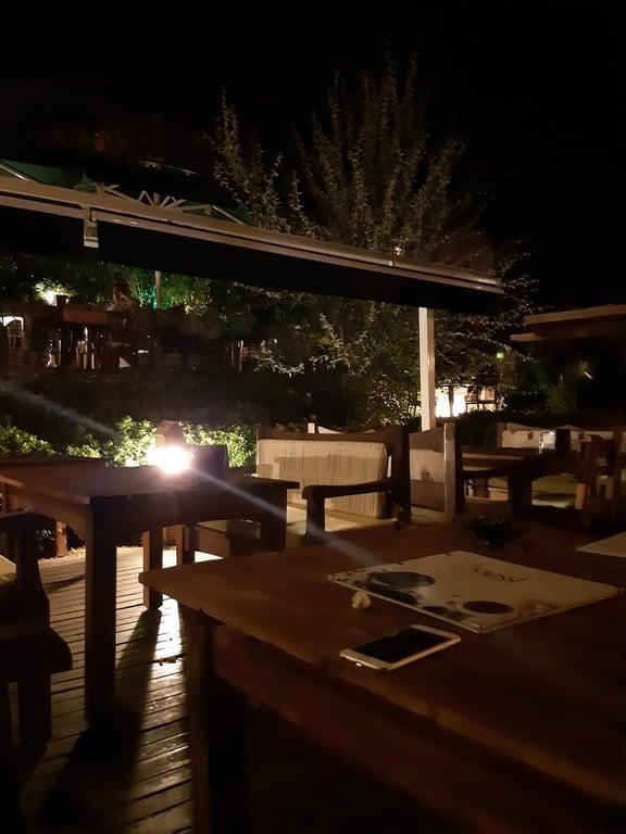 Cafe Messt Restaurant fotoğraf 4