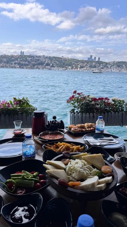 Kuleli Yakamoz Restaurant
