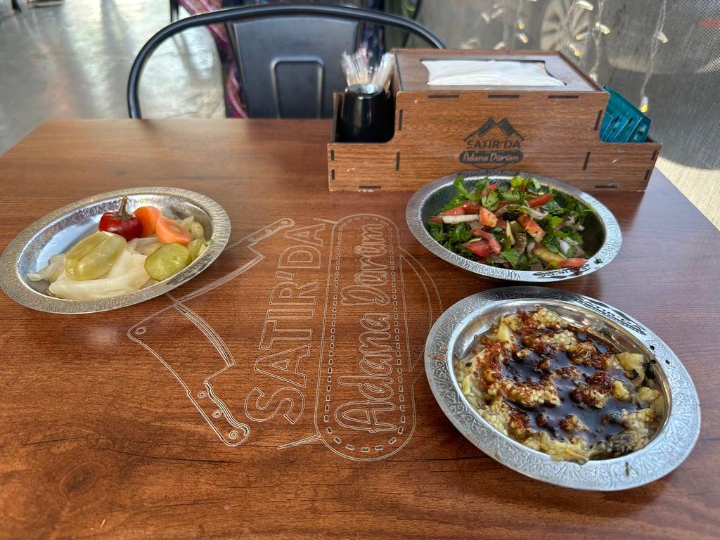 Satırda Adana Bitez Dürüm fotoğraf 2
