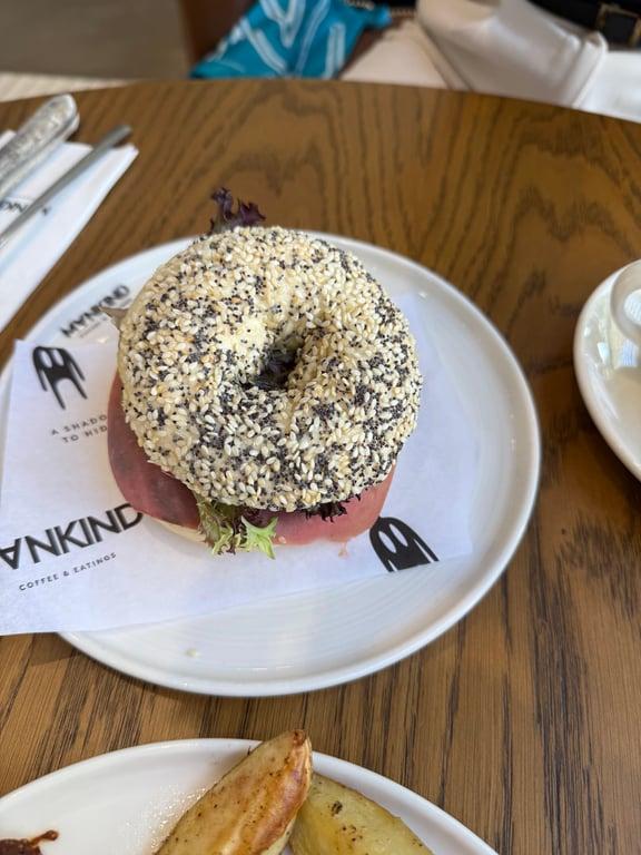Mankind Coffee & Eatings fotoğraf 17