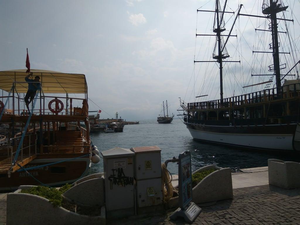 İsyan Meyhanesi fotoğraf 9
