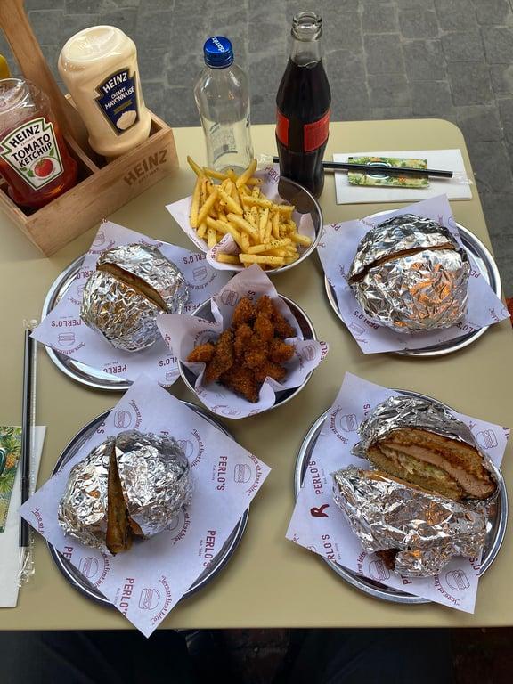 Perlo's Burger&More Karaköy (Est. 2021) fotoğraf 7