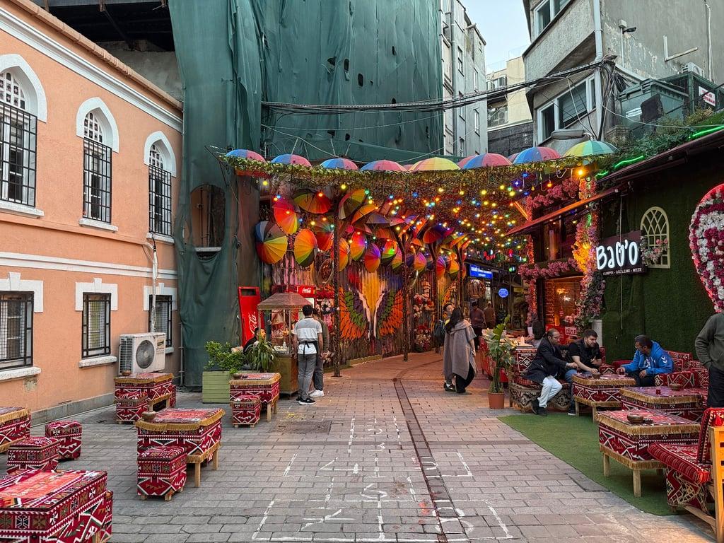 Bago Cafe fotoğraf 8