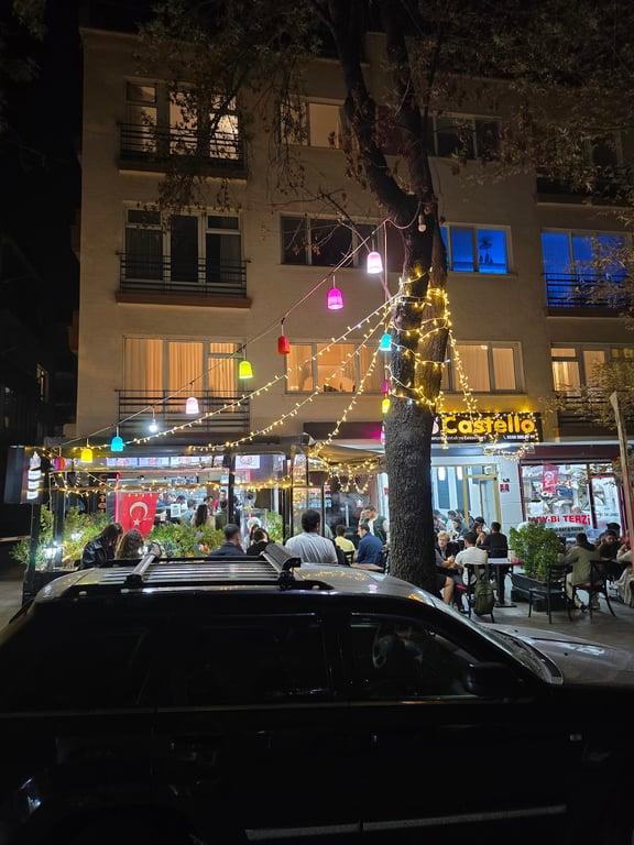 Castello Döner fotoğraf 12