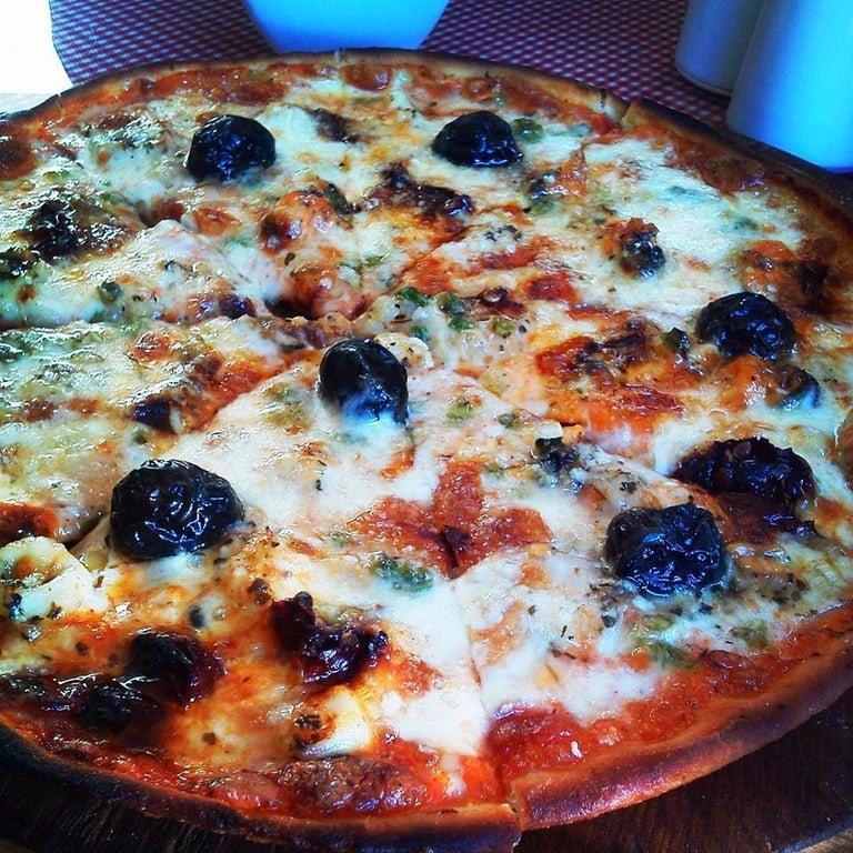 Pizza Napoli fotoğraf 13