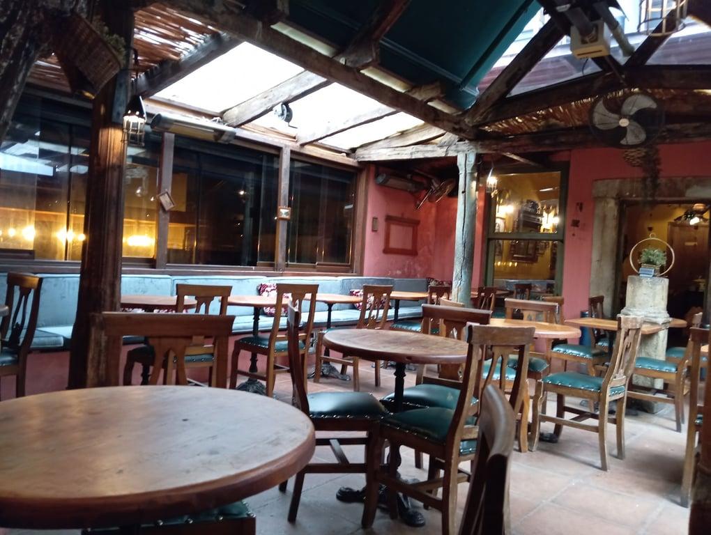 Lâl Cafe Bar fotoğraf 10
