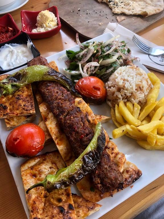 Garip Restaurant fotoğraf 5