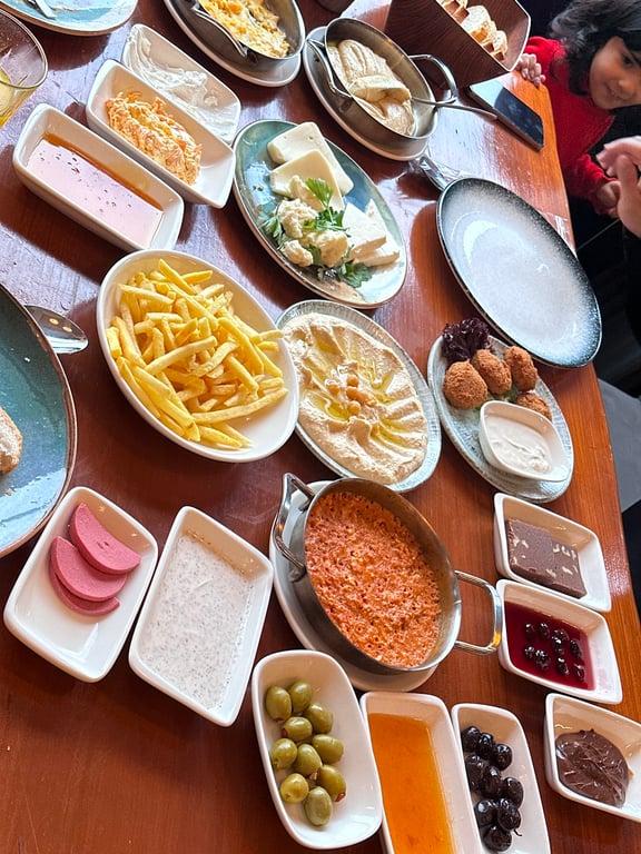 Uzungöl Ada Restaurant fotoğraf 11