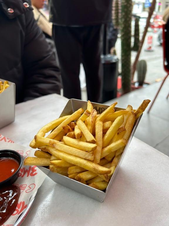 3 Monkey’s Burger fotoğraf 6